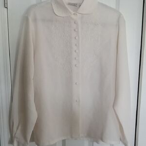 Koret Vintage Cream Button Down Shirt